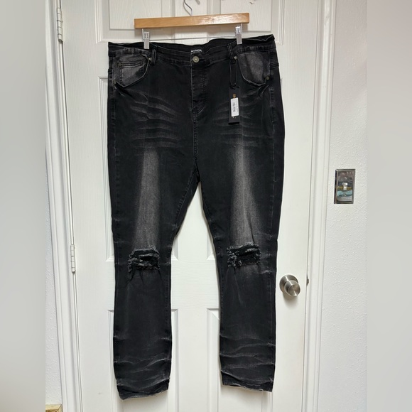 NWT INVNCBL Humble In Victory Malone Distressed Black Denim Jeans Men’s Size 44 - Picture 1 of 13